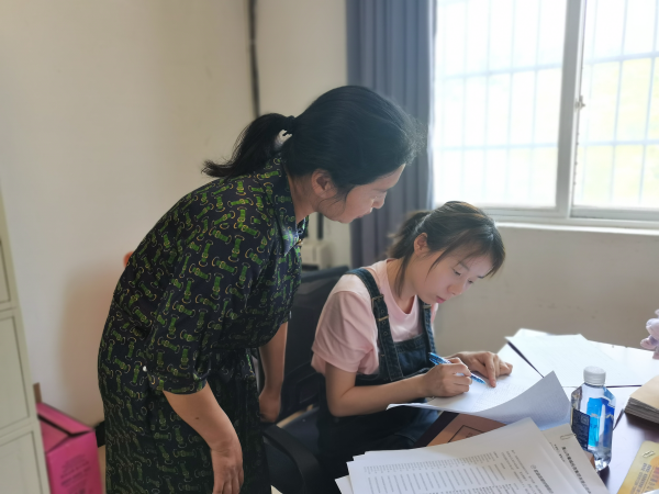 1702623105306348.png 图片2.png